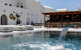 Santo Mangata Boutique Hotel